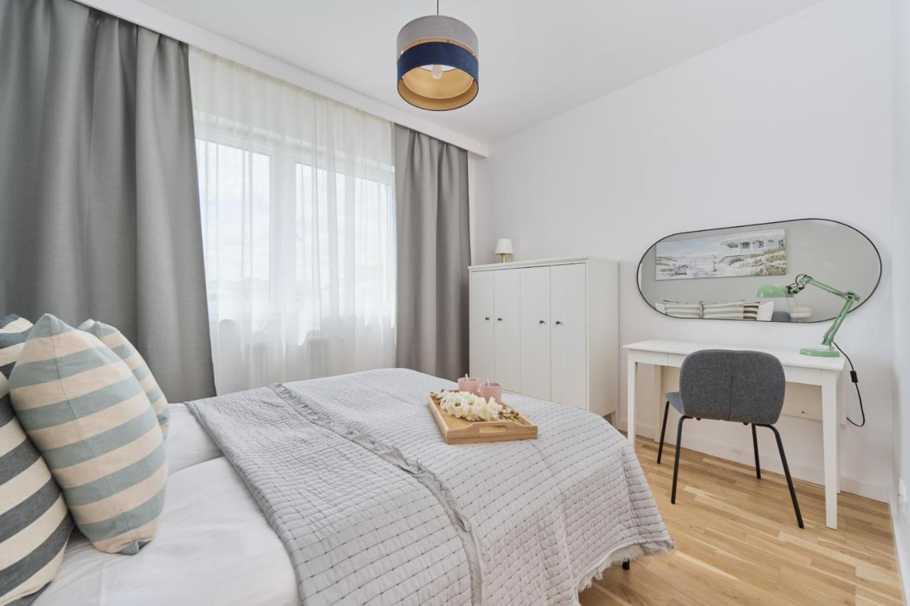 Lwowska Apartment By The Malta Lake With Parking By Renters Prestige Posen Exterior foto