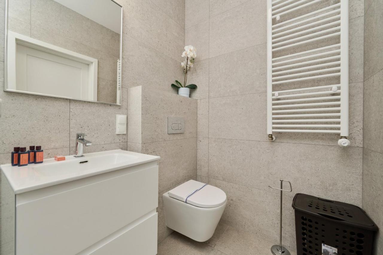 Lwowska Apartment By The Malta Lake With Parking By Renters Prestige Posen Exterior foto
